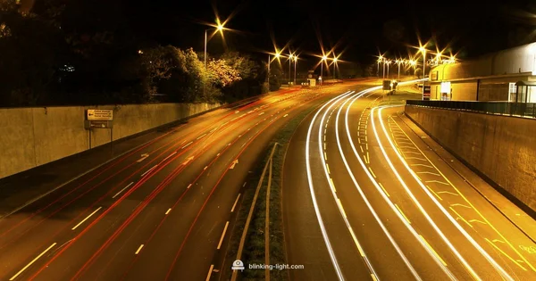 LED Road Flare Guide - Blinking Light