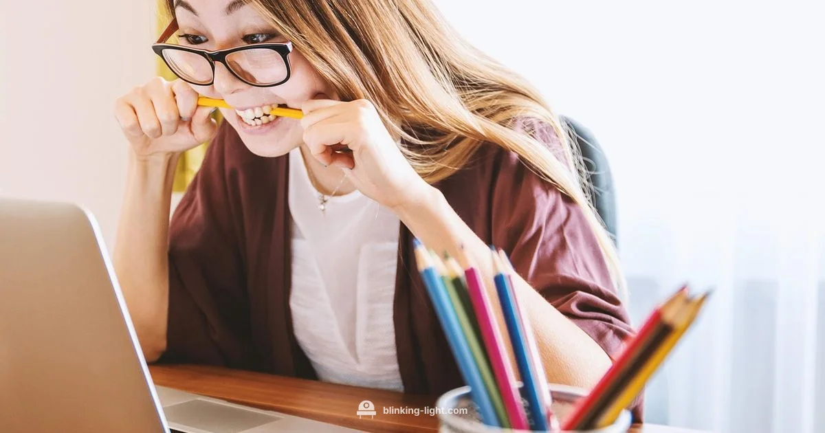 Laptop LED 5 Blinks - Blinking Light