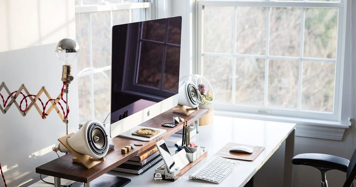 Yellow LED Insight - Blinking Light