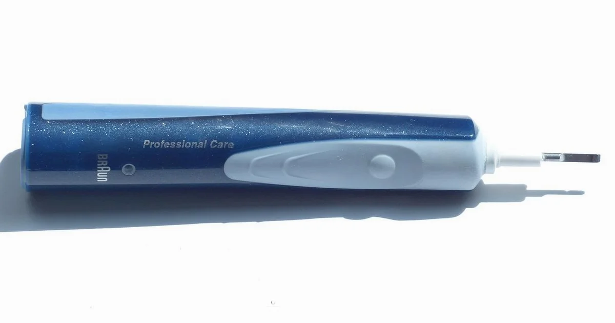 Toothbrush Indicator Light - Blinking Light